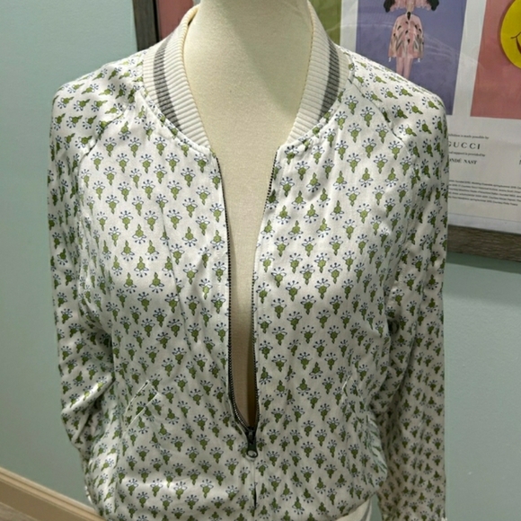 TINY EDITIONS For Anthropology | Silk Embroidered Bomber Jacket | Size Small - Picture 4 of 14